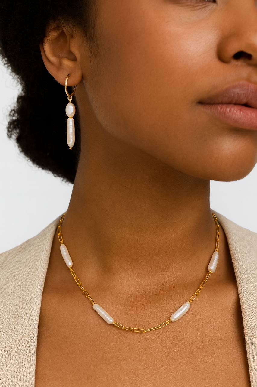 Gold Line Earrings – gold-filled Hoops – pearlcode
