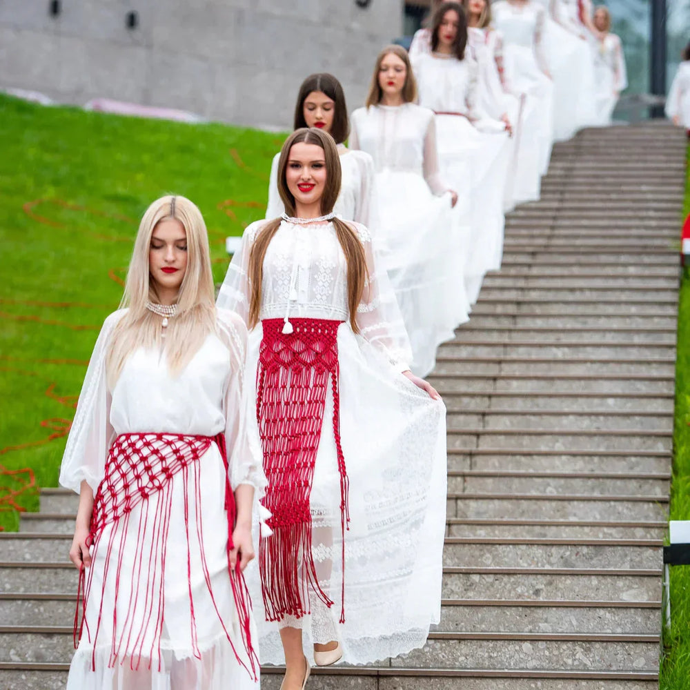 Pearl Code and Alina Bradu: Elegance and Tradition at the "Red Thread Through Time" Event
