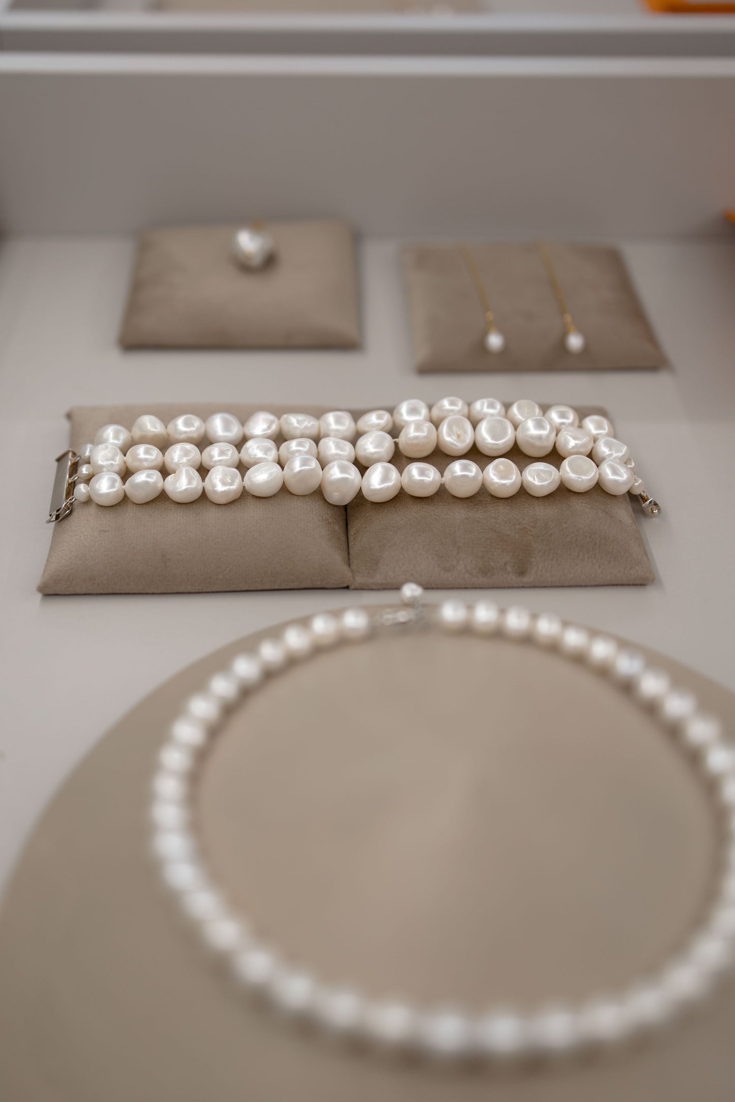 The Secret of a Pearl’s Glow: How Finishing Preserves Natural Beauty