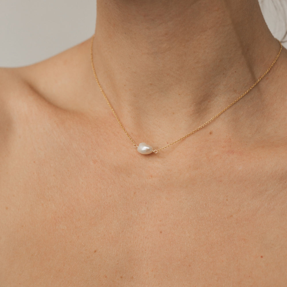 Gold-filled chain choker and baroque white pearl