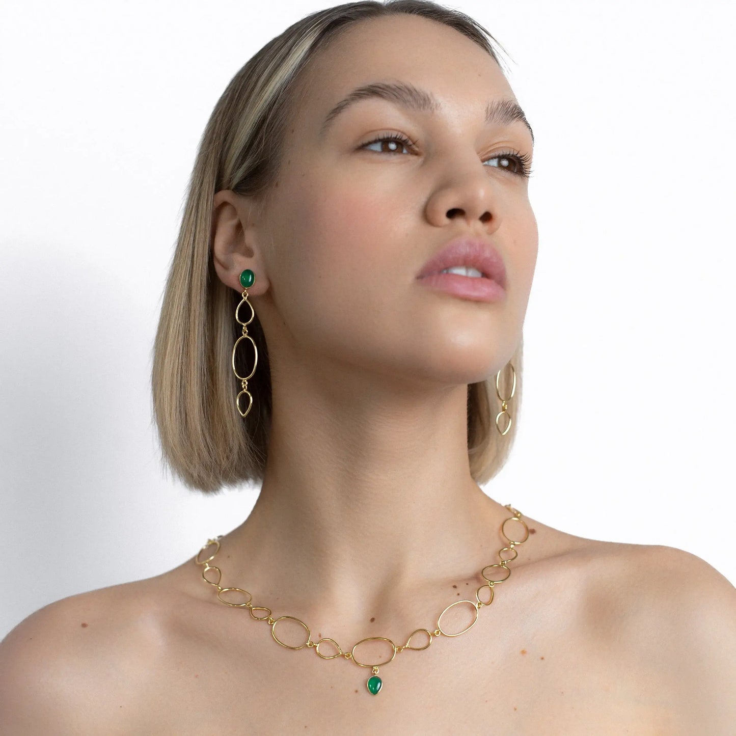 Muse Green Onyx Gold metal Set, drop earrings and chain necklace 