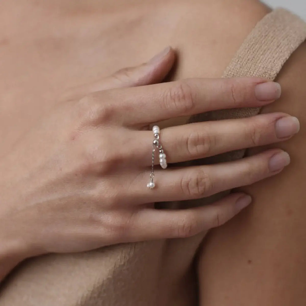 Adjustable silver chain ring with 3mm round white freshwater pearls