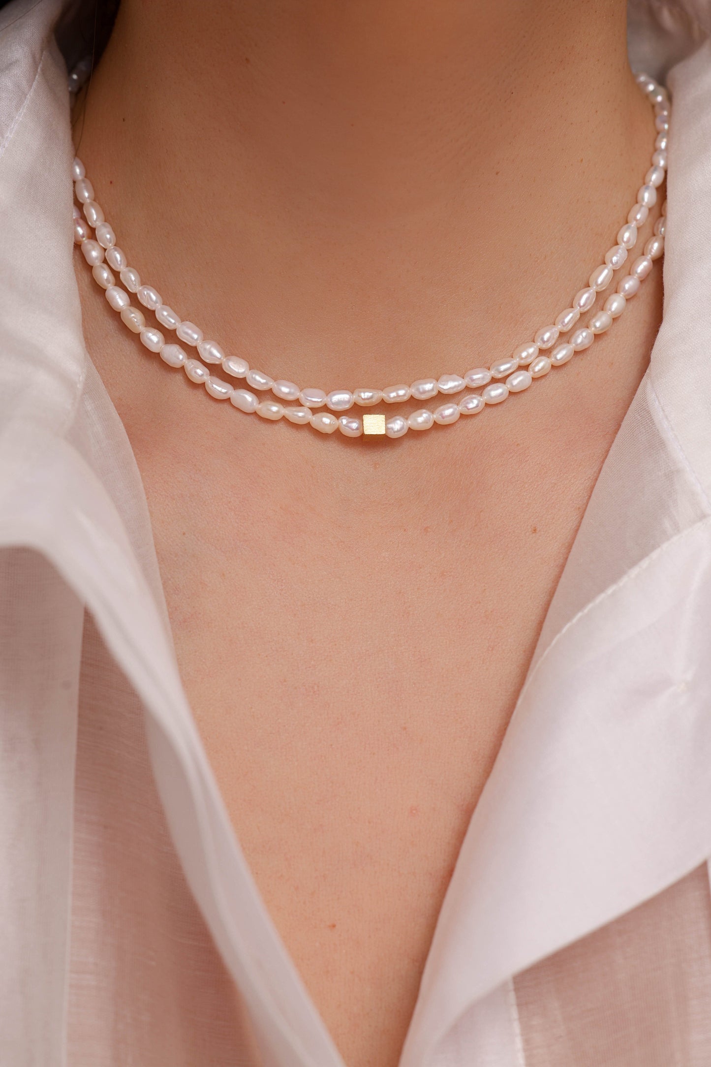 Choker Rice Pearls with Cube, Gold-Plated Silver photo