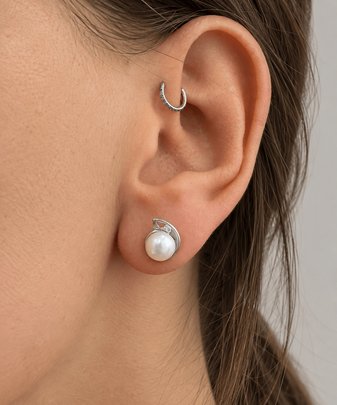 Cora Pearl Stud Earrings photo