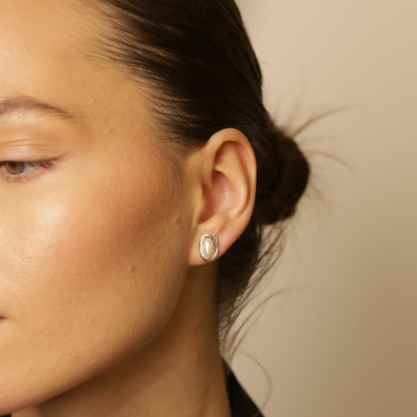 Formal white pearl stud earrings, silver photo