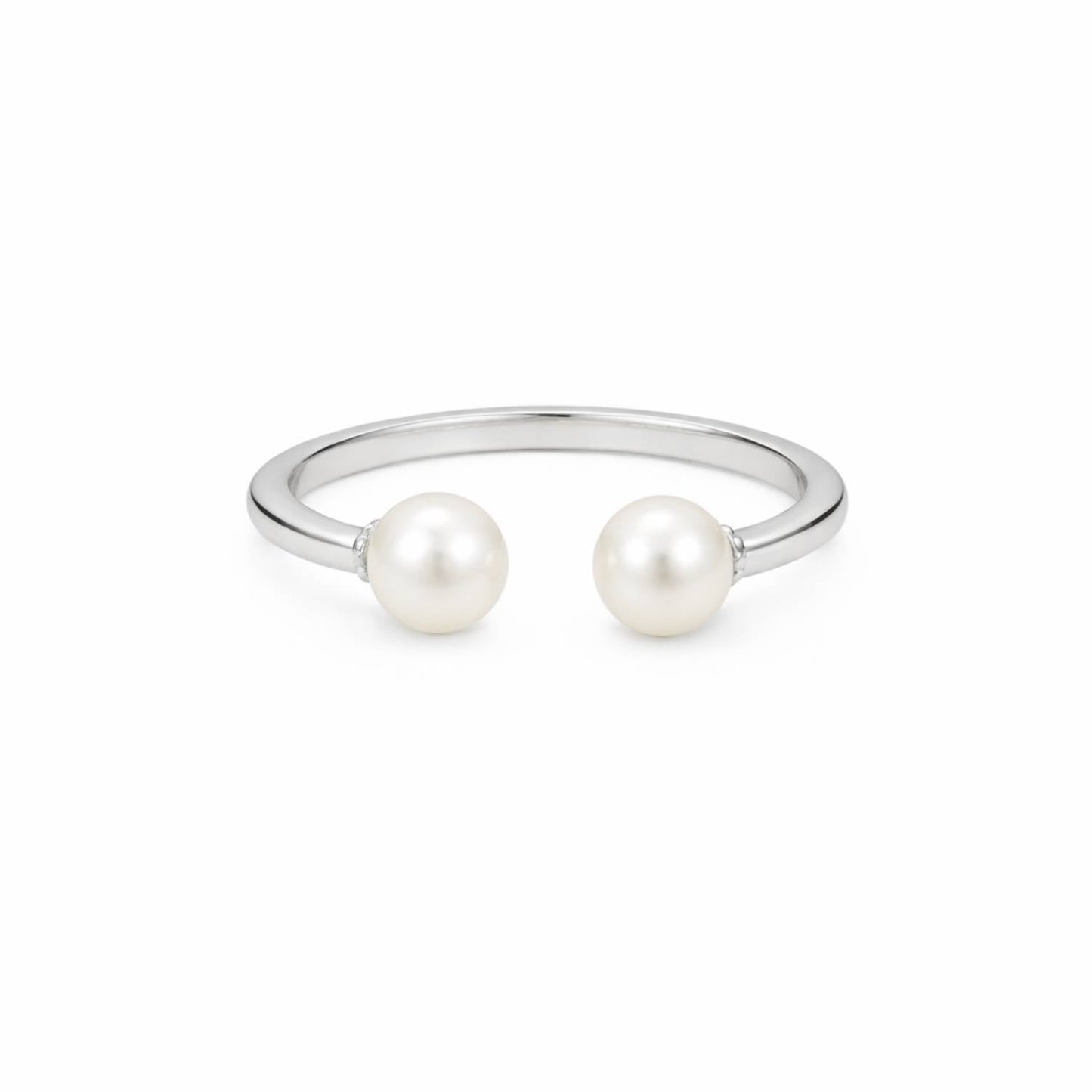 Ivory Sweetness Pearl Ring photo