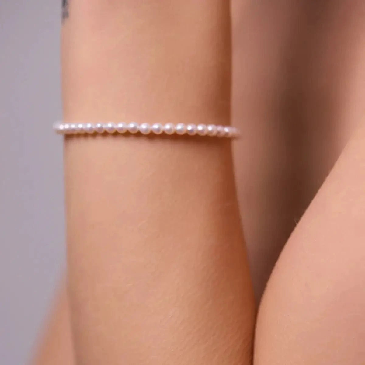 Ivory Sweetness Pearl Bracelet photo