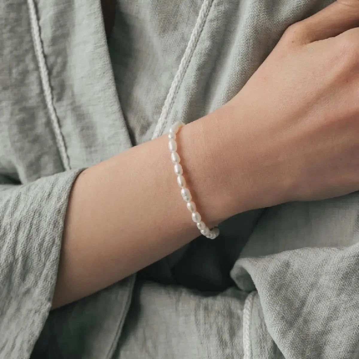 Rice Pearl Elastic Bracelet photo