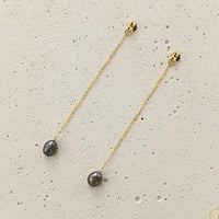 Iconic Long Charm Noire, Gold-filled photo