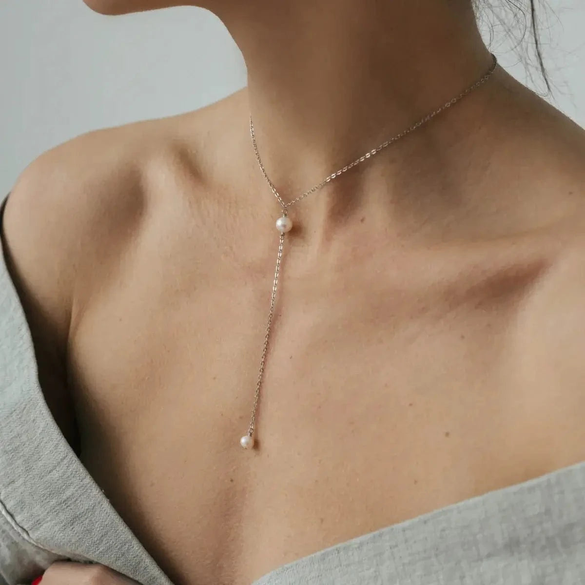 Necklace Chain with 2 pearls, silver photo