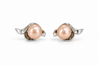 Petala Peach Pearl Silver Stud Earrings photo