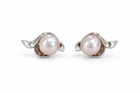 Petala Pink Pearl Silver Stud Earrings photo