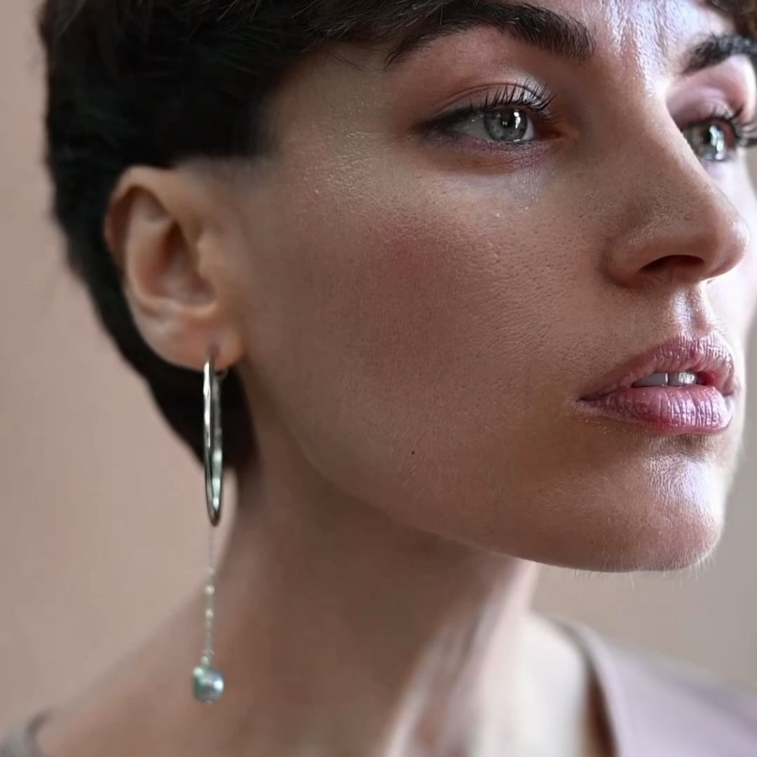 Silver hoop and chain earrings with grey baroque pearl