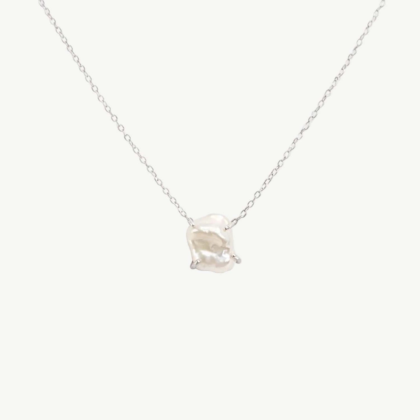 Rozeta Sunrise Necklace photo