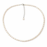 White choker with rice pearls 4 mm, AA photo