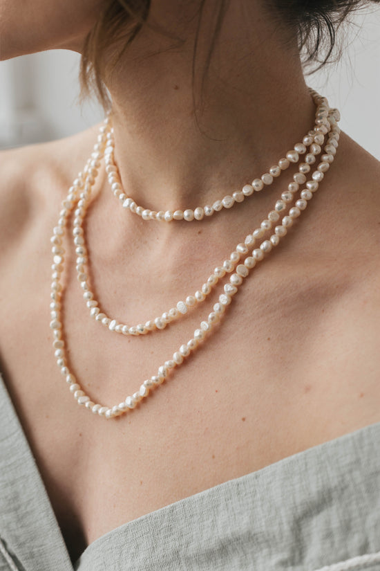 Colier lung cu perla baroque