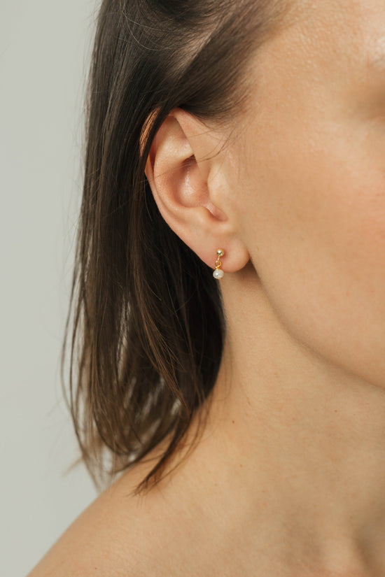 Pearl drop earrings 3 mm